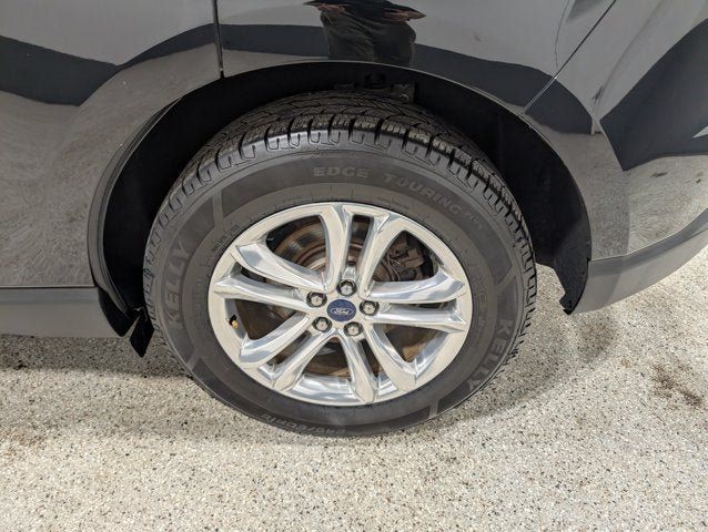 Used 2018 Ford Edge SEL w/ Equipment Group 201A AWD/4WD image 10