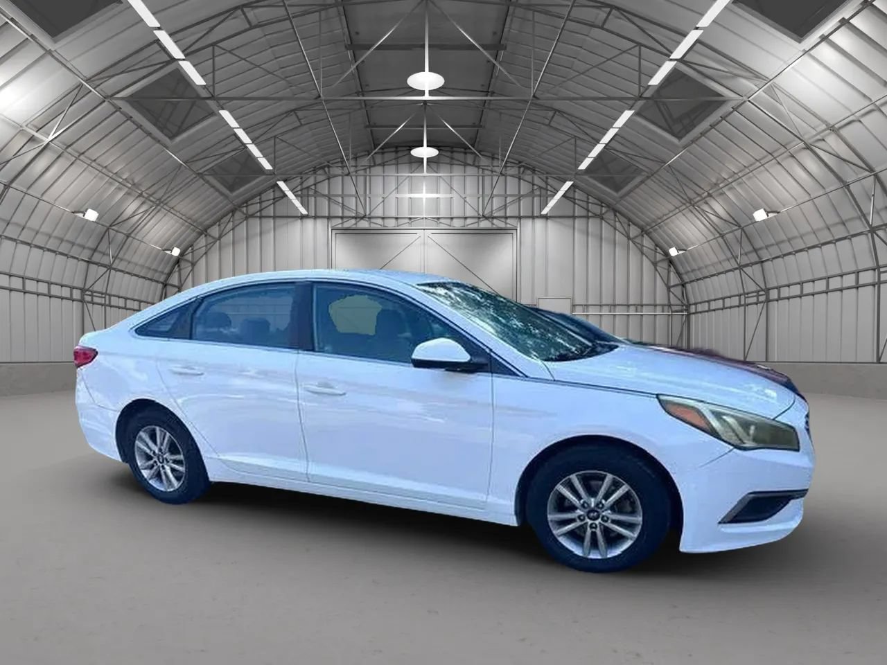 Used 2017 Hyundai Sonata SE FWD image 3