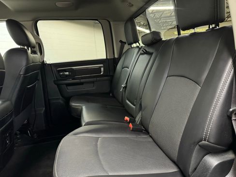Used 2017 RAM 1500 Sport image 10