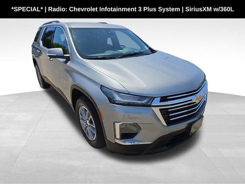 Used 2023 Chevrolet Traverse LT AWD/4WD image 1