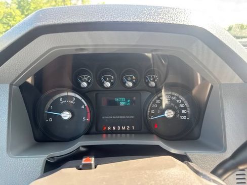Used 2013 Ford F250 XLT w/ Chrome Pkg AWD/4WD image 20