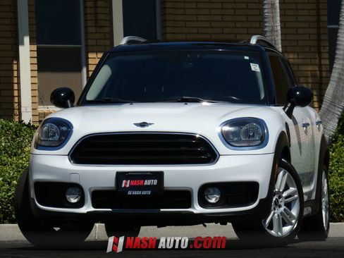 Used 2017 MINI Cooper Countryman FWD image 16