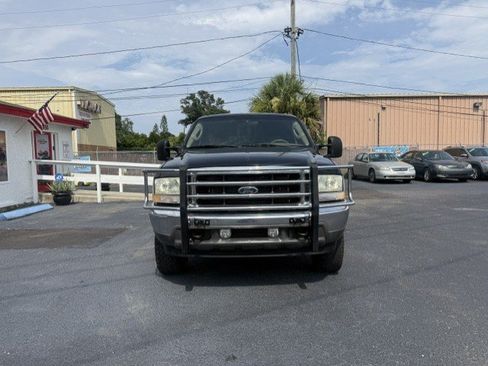 Used 2003 Ford F250 Lariat AWD/4WD image 3