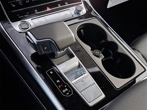 New 2026 Audi Q8 Premium Plus image 15