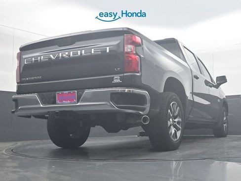 Used 2022 Chevrolet Silverado 1500 LT w/ Convenience Package II RWD image 32