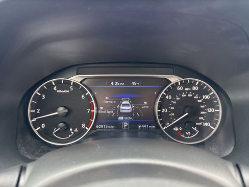 Used 2024 Nissan Altima 2.5 SV image 12