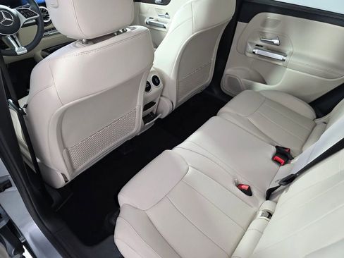 New 2026 Mercedes-Benz GLB 250 image 12