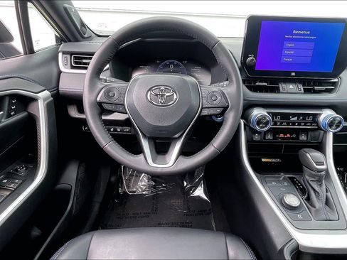 Used 2023 Toyota RAV4 XSE AWD/4WD image 6
