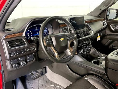 Used 2024 Chevrolet Tahoe High Country image 18