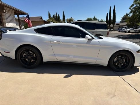 Certified 2023 Ford Mustang Coupe RWD image 2