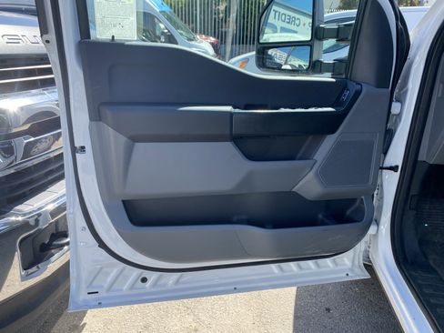 Used 2023 Ford F150 XL w/ Trailer Tow Package RWD image 15