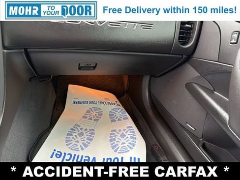 Used 2006 Chevrolet Corvette Coupe w/ Preferred Equipment Group image 29