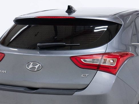 Used 2016 Hyundai Elantra GT w/ Option Group 03 FWD image 9