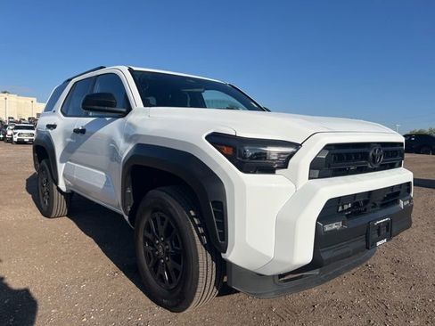Used 2026 Toyota 4Runner SR5 AWD/4WD image 7