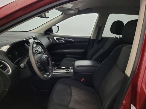 Used 2018 Nissan Pathfinder SV AWD/4WD image 17