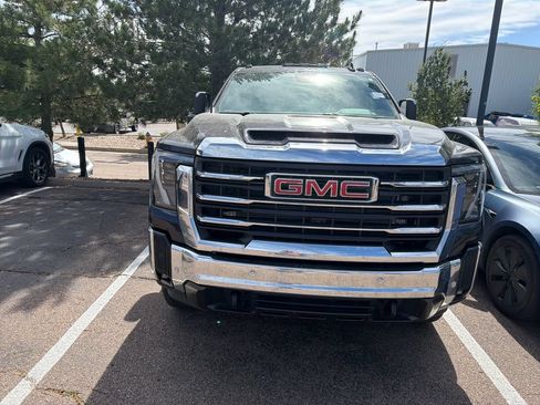Used 2024 GMC Sierra 3500 SLT w/ SLT Premium Package AWD/4WD image 2