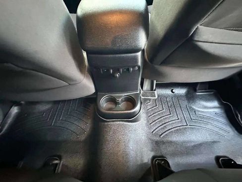 Used 2015 Jeep Wrangler Unlimited Sport w/ Quick Order Package 24S image 20