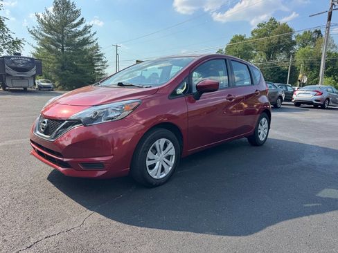 Used 2017 Nissan Versa Note SV FWD image 2