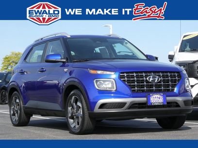 Used 2024 Hyundai Venue SEL