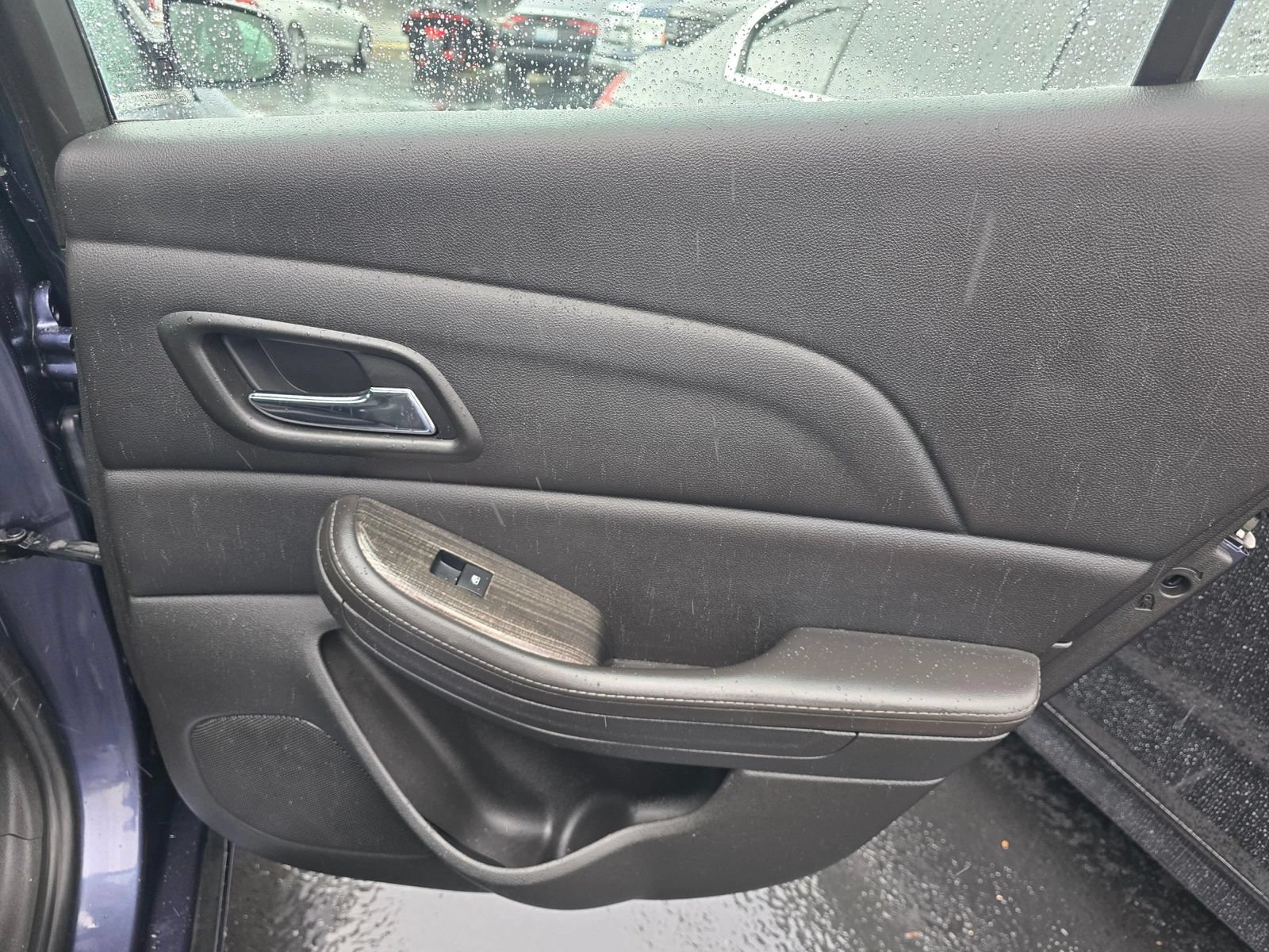 Used 2015 Chevrolet Malibu LT FWD image 13