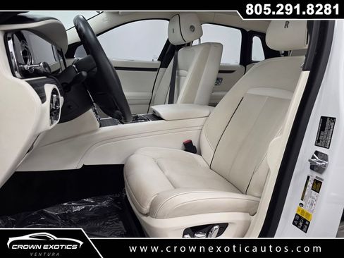 Used 2021 Rolls-Royce Ghost AWD/4WD image 32