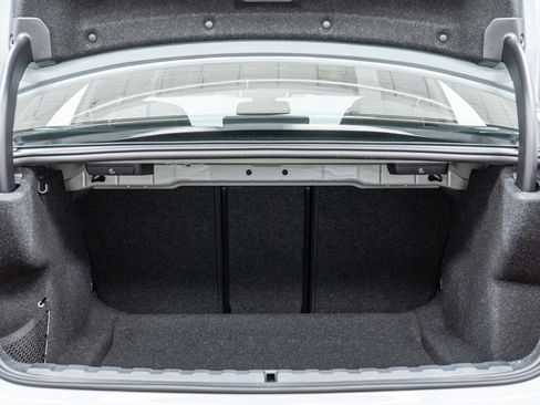 Used 2025 BMW M340i xDrive w/ Premium Package image 10