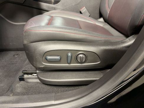 Certified 2023 Chevrolet Blazer RS w/ Driver Confidence II Package image 13