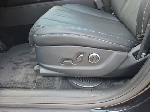 New 2026 Genesis GV80 2.5T Select AWD/4WD image 12