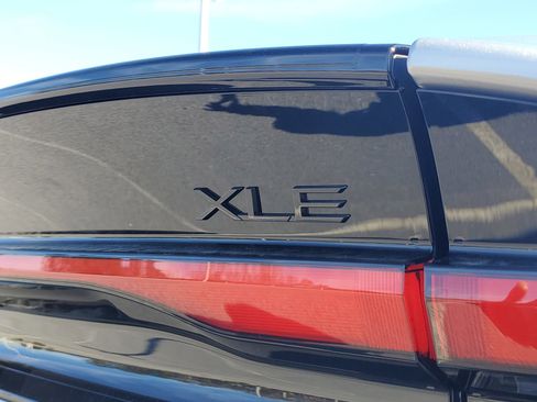 New 2026 Toyota Prius XLE image 8