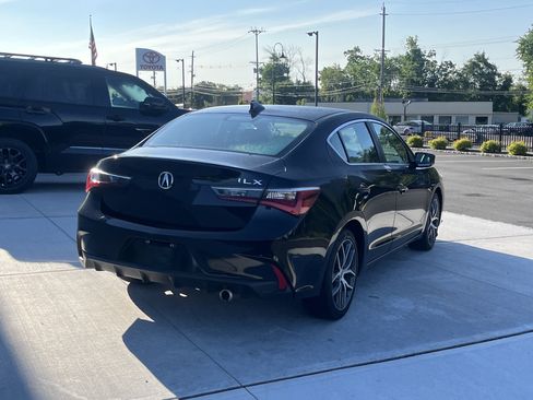 Used 2022 Acura ILX w/ Premium Package FWD image 3