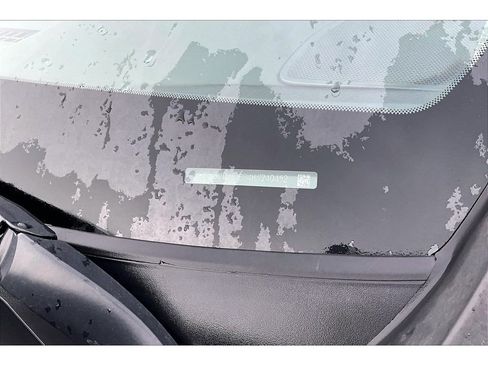 Used 2019 GMC Sierra 1500 SLT w/ X31 Off-Road Package image 19