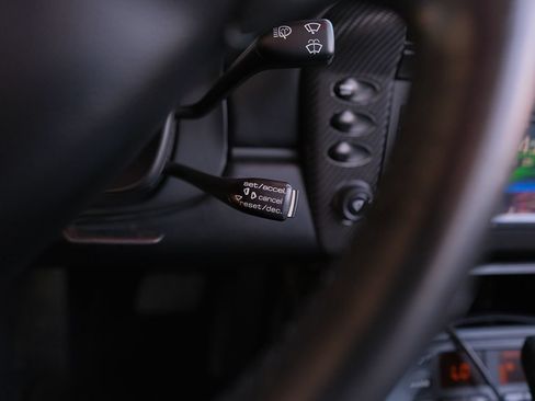 Used 2004 Porsche 911 Carrera 4S AWD/4WD image 19