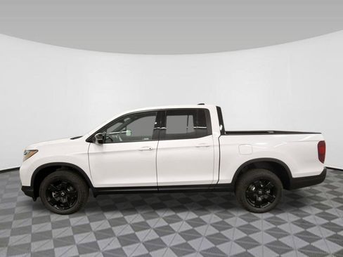 New 2026 Honda Ridgeline Black Edition image 2