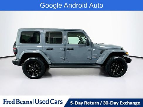 Used 2024 Jeep Wrangler Unlimited Sahara w/ Technology Group AWD/4WD image 11