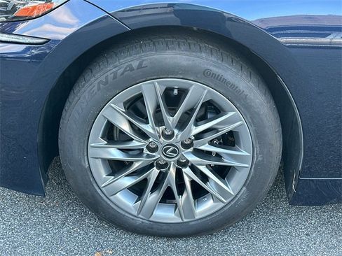 Used 2019 Lexus LS 500 500 Base image 11