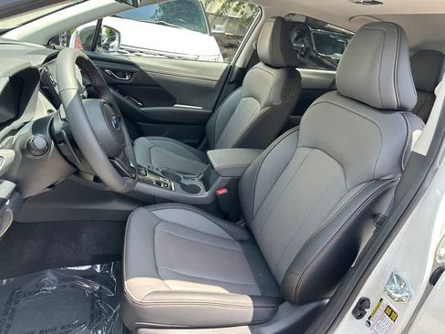Used 2025 Subaru Crosstrek 2.5i Limited w/ Crosstrek Mirror Package AWD/4WD image 11