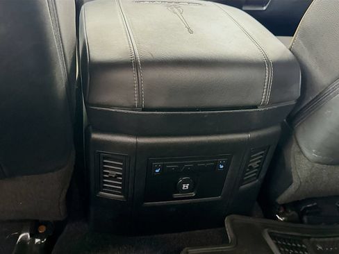 Used 2018 RAM 3500 Laramie Longhorn AWD/4WD image 28