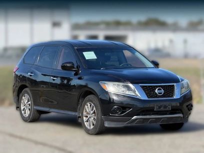 Used 2014 Nissan Pathfinder S