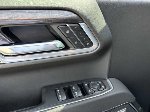 New 2026 Chevrolet Silverado 1500 LTZ w/ LTZ Premium Package AWD/4WD image 24