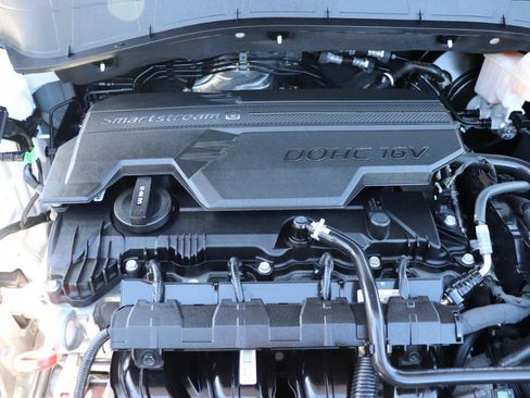 Used 2024 Hyundai Kona SEL AWD/4WD image 46