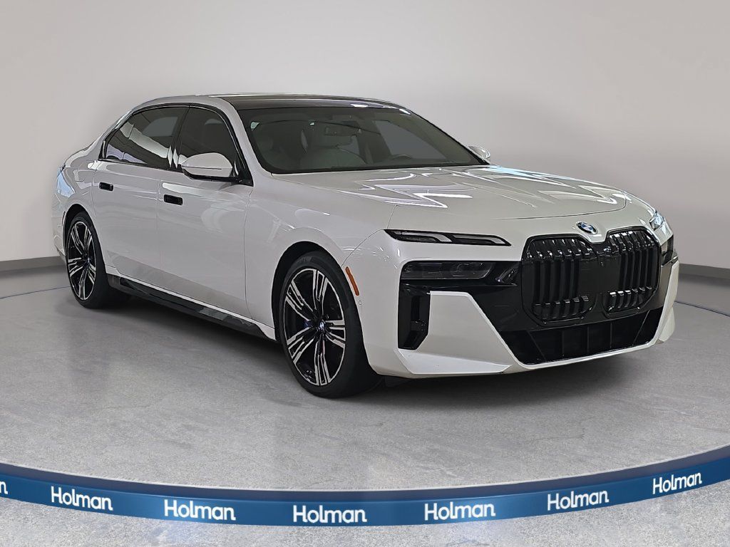 Used 2023 BMW 740i RWD image 4