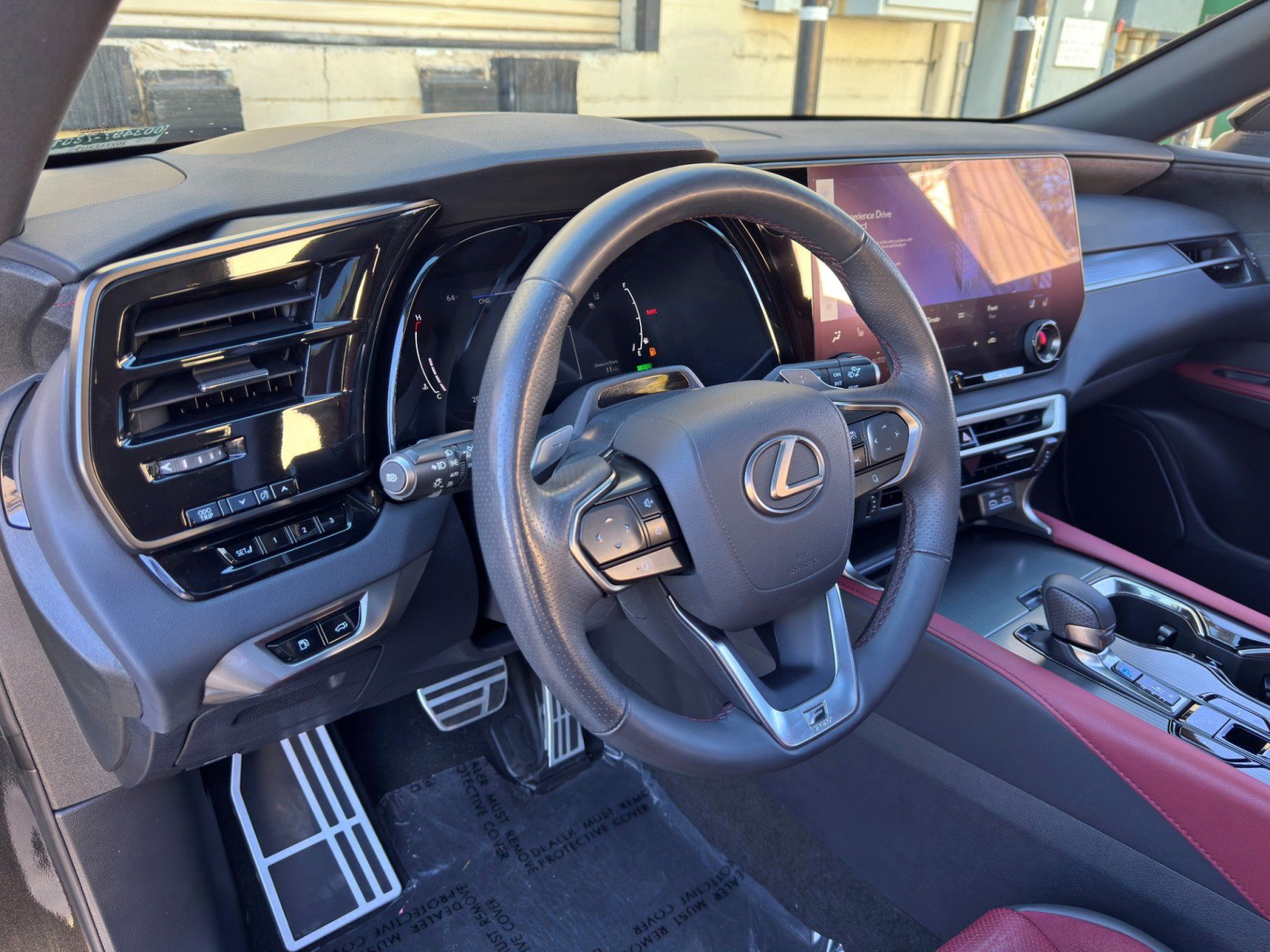 Used 2023 Lexus RX 500h F Sport w/ Accessory Package (Z1) AWD/4WD image 14