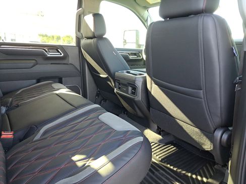 New 2025 Chevrolet Silverado 2500 LT w/ Trail Boss Package image 34