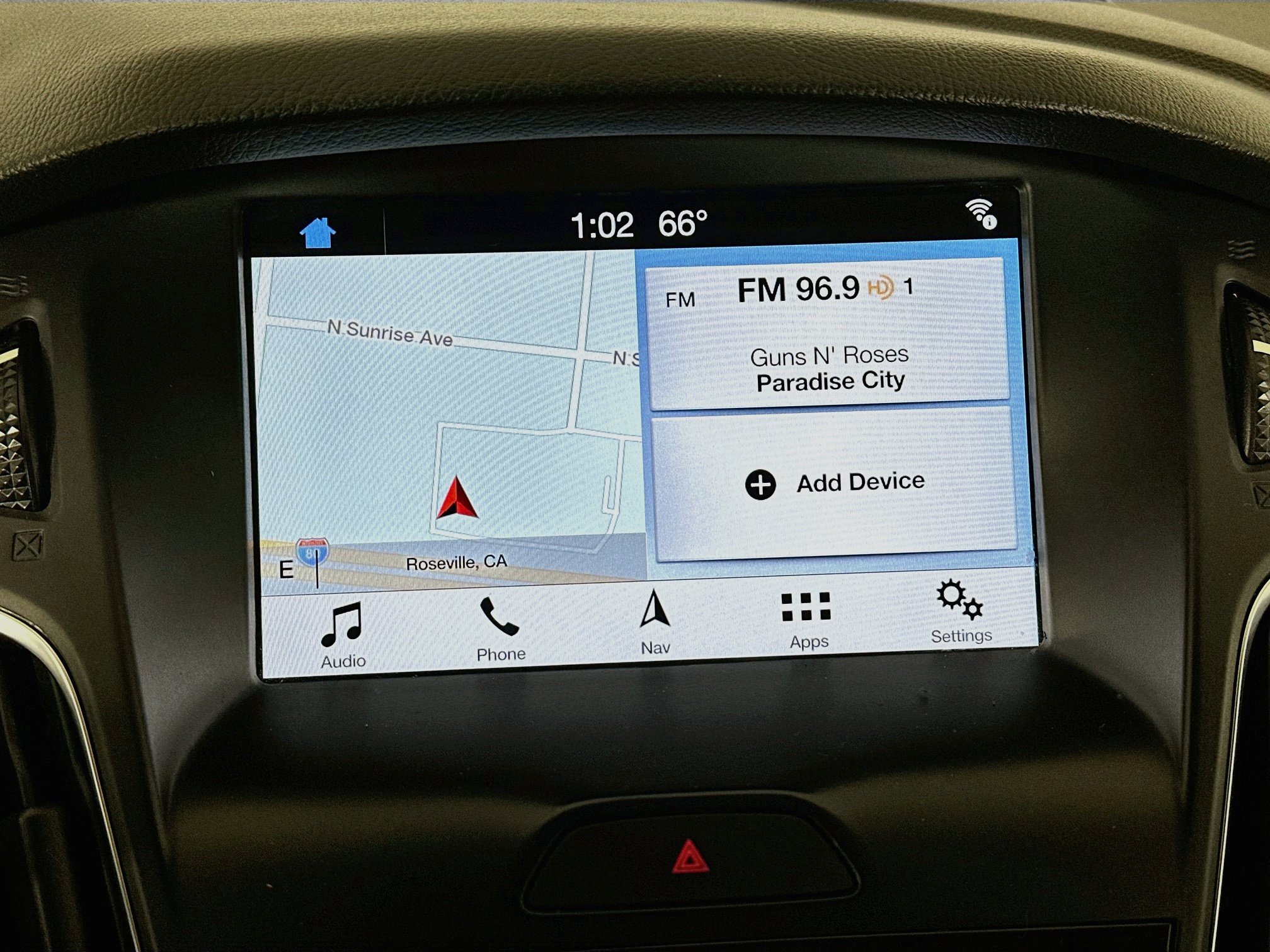 Used 2017 Ford Focus Titanium FWD image 19