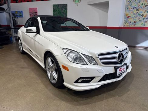 Used 2011 Mercedes-Benz E 550 Cabriolet image 82