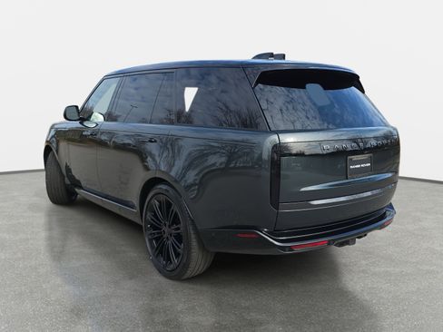 New 2026 Land Rover Range Rover Long Wheelbase SE image 7
