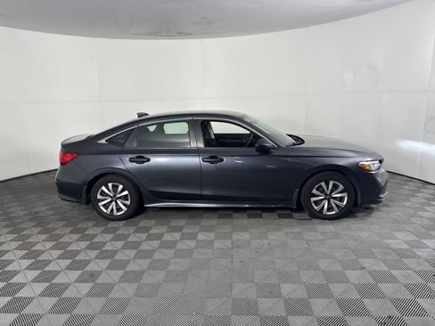 Certified 2022 Honda Civic LX image 3