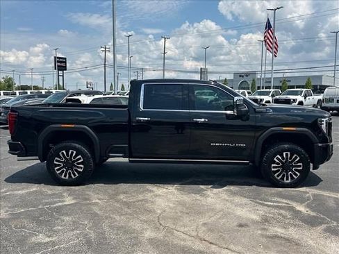 New 2026 GMC Sierra 2500 Denali Ultimate AWD/4WD image 14