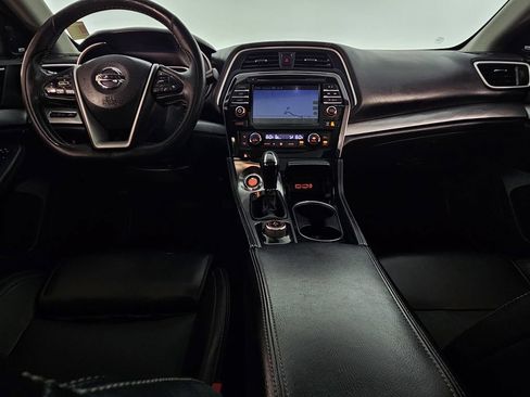 Used 2017 Nissan Maxima 3.5 SL FWD image 5