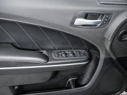 Used 2018 Dodge Charger R/T w/ Plus Group image 6